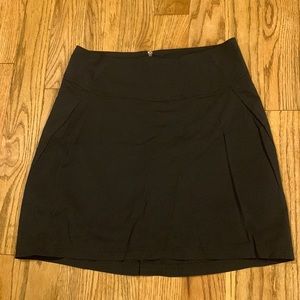 Royal Robbins Size 4 Black Skort